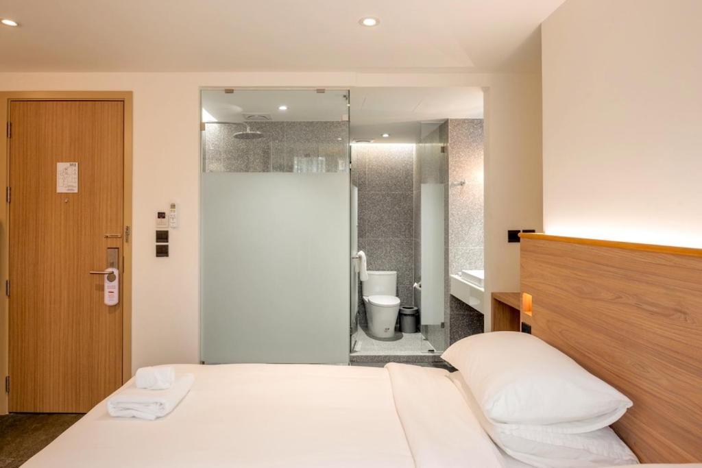 Zen Master Hotel バンコク都 エクステリア 写真
